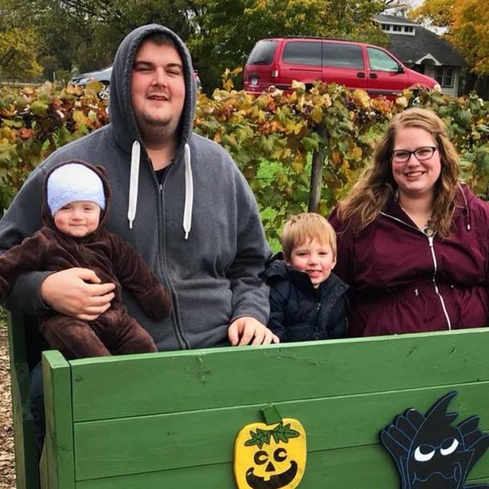 Meet your Posher, Kelci